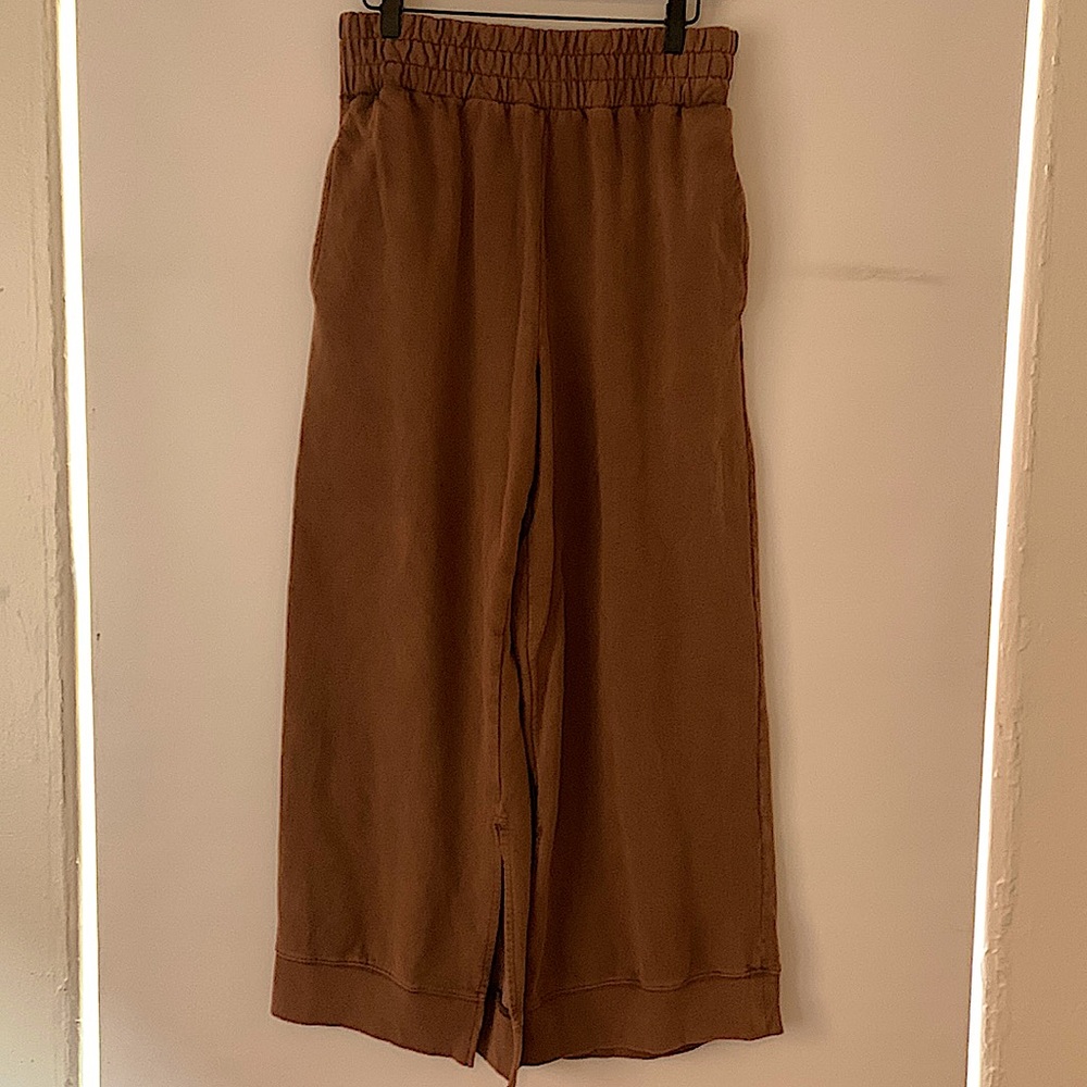 High waisted wide leg sweat pant